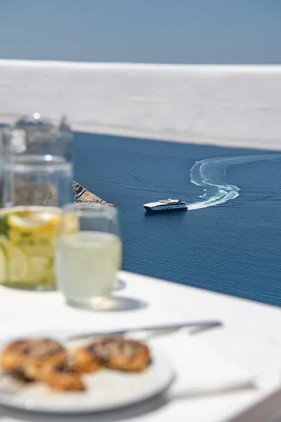 Apeiron Blue Santorini
