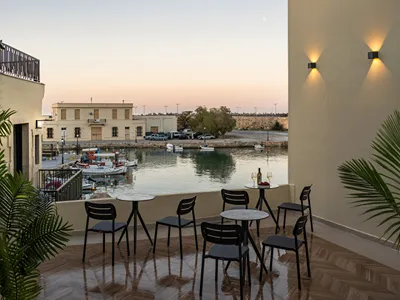 Dea Del Porto Crete Suites