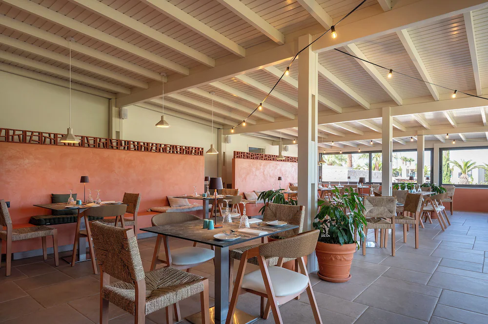 Akti Coast Club