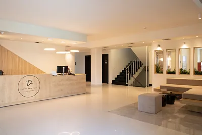 Dafni Plus Hotel