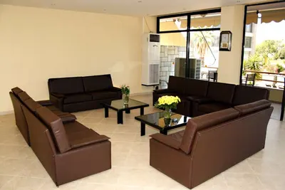 Minavra Hotel