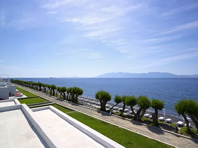 Dimitra Beach Hotel & Suites