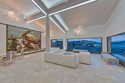 Royal Marmin Bay Boutique & Art Hotel