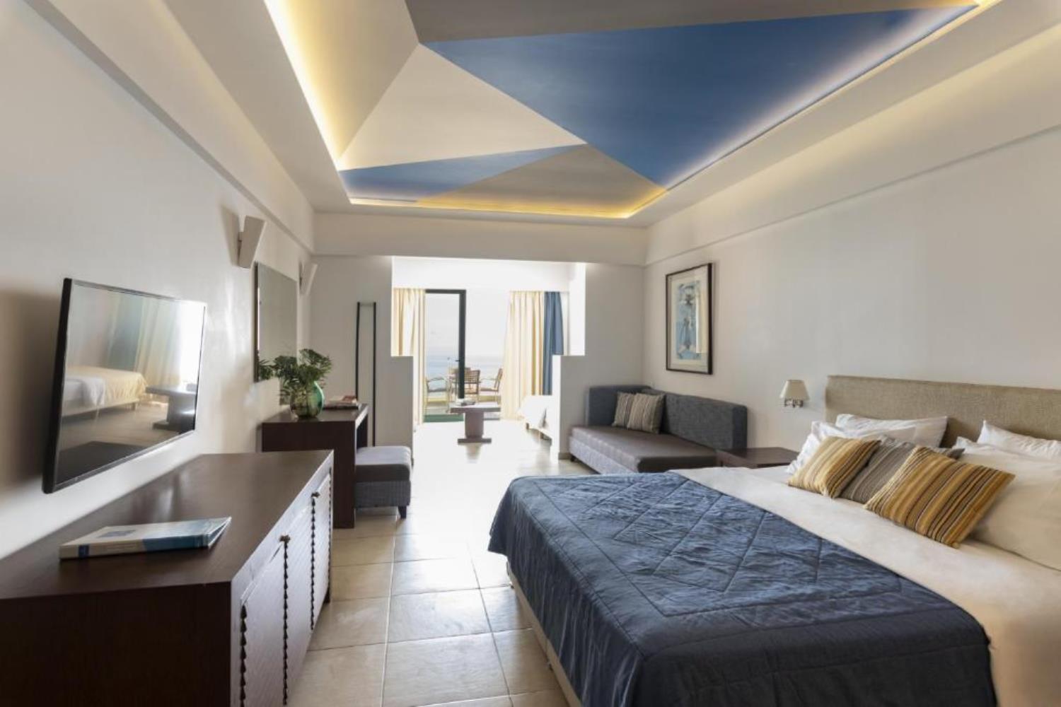 Louis Apostolata Island Resort