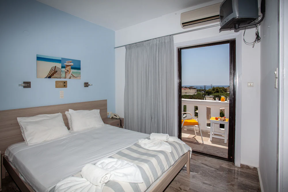 Hotel Myrtis