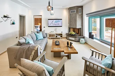 Almyriki Beach Villa Santorini