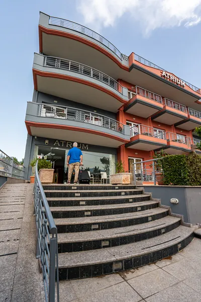 Atrium Hotel