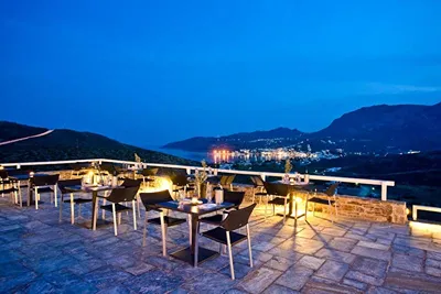 Rizes Hotel Serifos