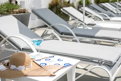 Tinas Plus Hotel