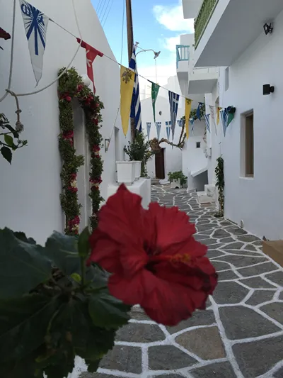 Leonardos Apartments