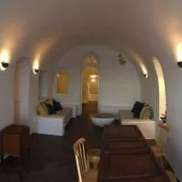 Altana Cliffside Villas Santorini