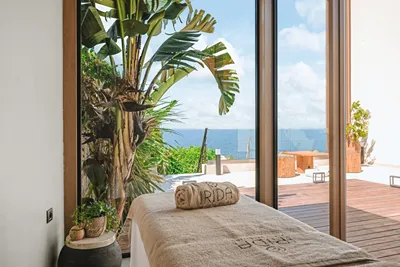 Irida Hotel