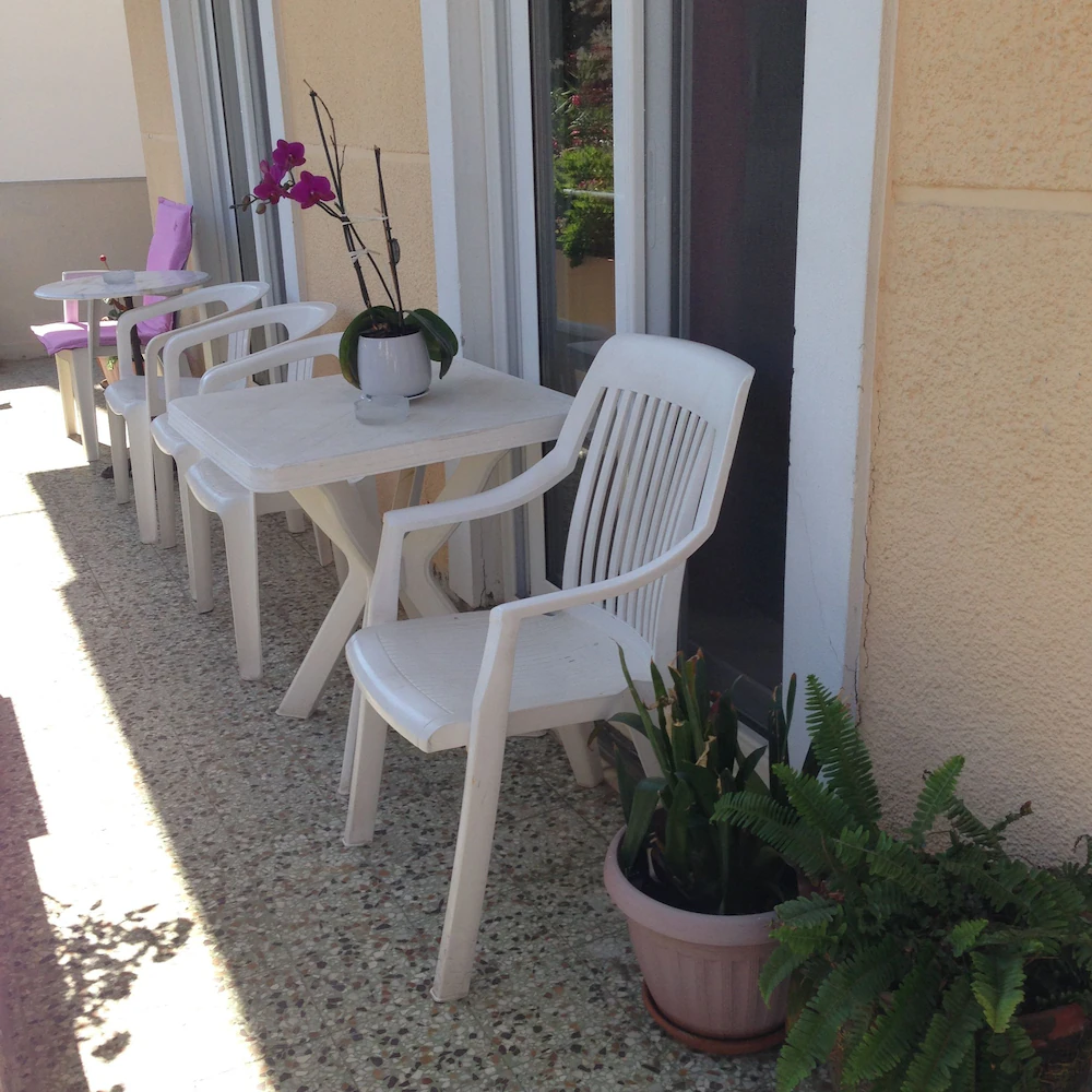 ZEFYROS HOTEL