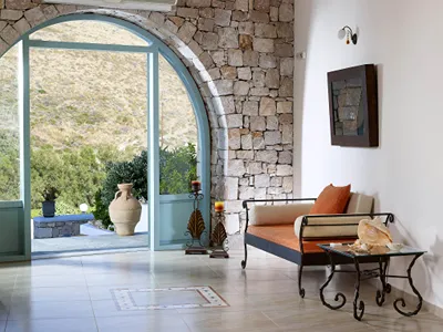 Asterias Boutique Hotel