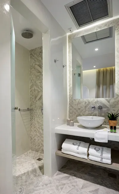 Fileria Suites Santorini