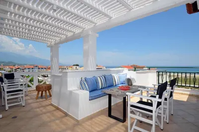 EVILION STILVI SEA and SUN HOTEL