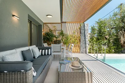 Dionisos Luxury Villas