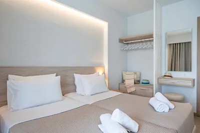 Mythos Suites Hotel