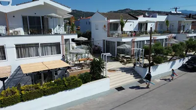 Kapahi Suites Apartments