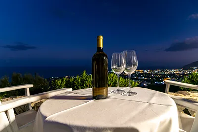 Phaos Santorini Suites