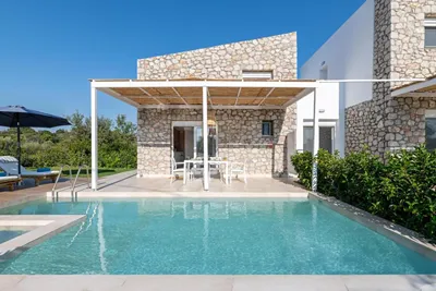 New Ossiano Pool Villas