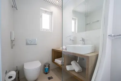 ALOE HOTEL - Adults Only 18+