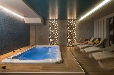 Hyperion City Hotel & Spa