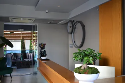 SKS Luxury Suites & Rooms