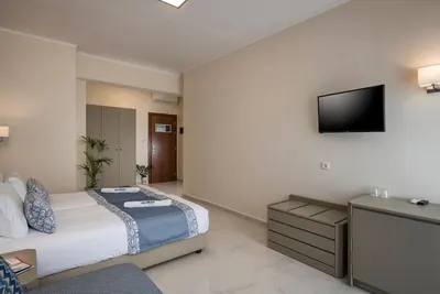 Vantaris Garden & Corner