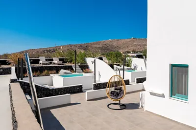 Santa Irina Sunny Loft Suites