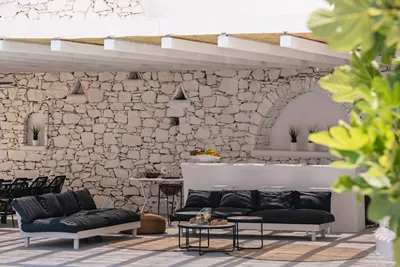 Villa Psarou _above Nammos