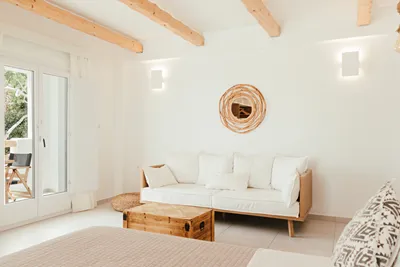 Casa Vitae Suites Santorini
