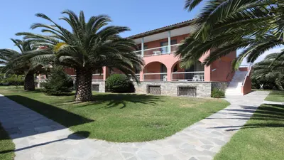 Hanioti Village Resort