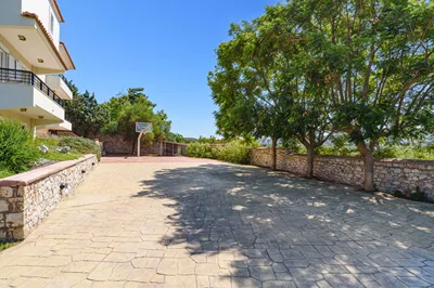 Villa Amarandes