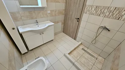 Rhodes City University Suite