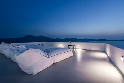 Eight Infinity Suites