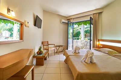 Eva Bay Hotel