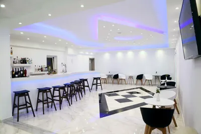 Ninos Saint George Palace Hotel