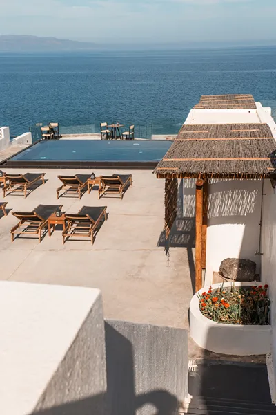 Almyra Suites