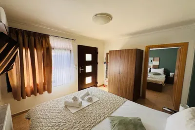 Anassa Studios