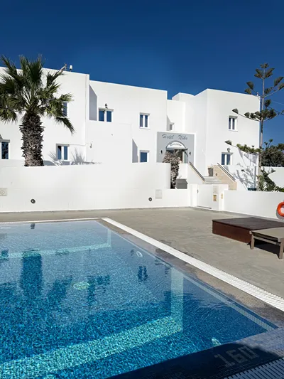 Nikos Hotel Santorini