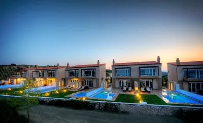 Sunny Villas Resort and Spa