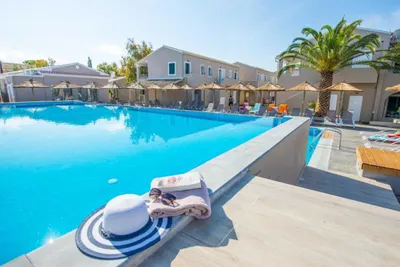 Ninos Amour Holiday Resort
