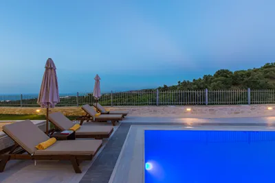 Vigla Suites