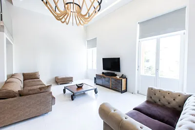 Azelia Suites