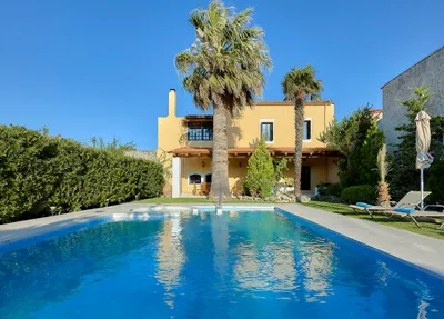 Castello Villa Daphnes
