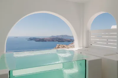 Apeiron Blue Santorini