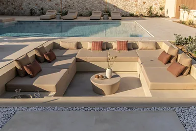 Elea Luxury Suites