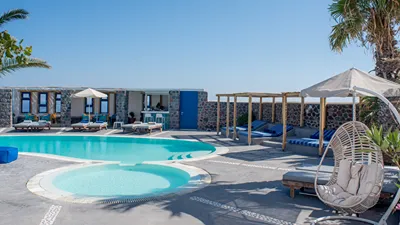 Anemomilos Hotel Santorini