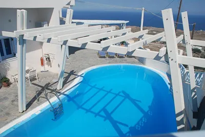 Erato Apartments Firostefani